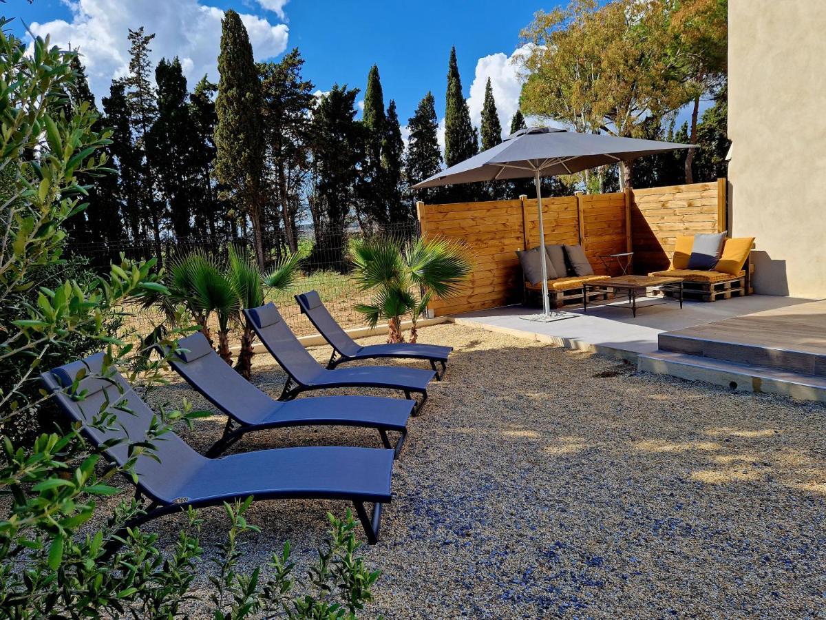 Domaine De Merins, 10 Couchages Avec Piscine, Face A La Riviere, A 4Km De La Plage Fleury  Buitenkant foto
