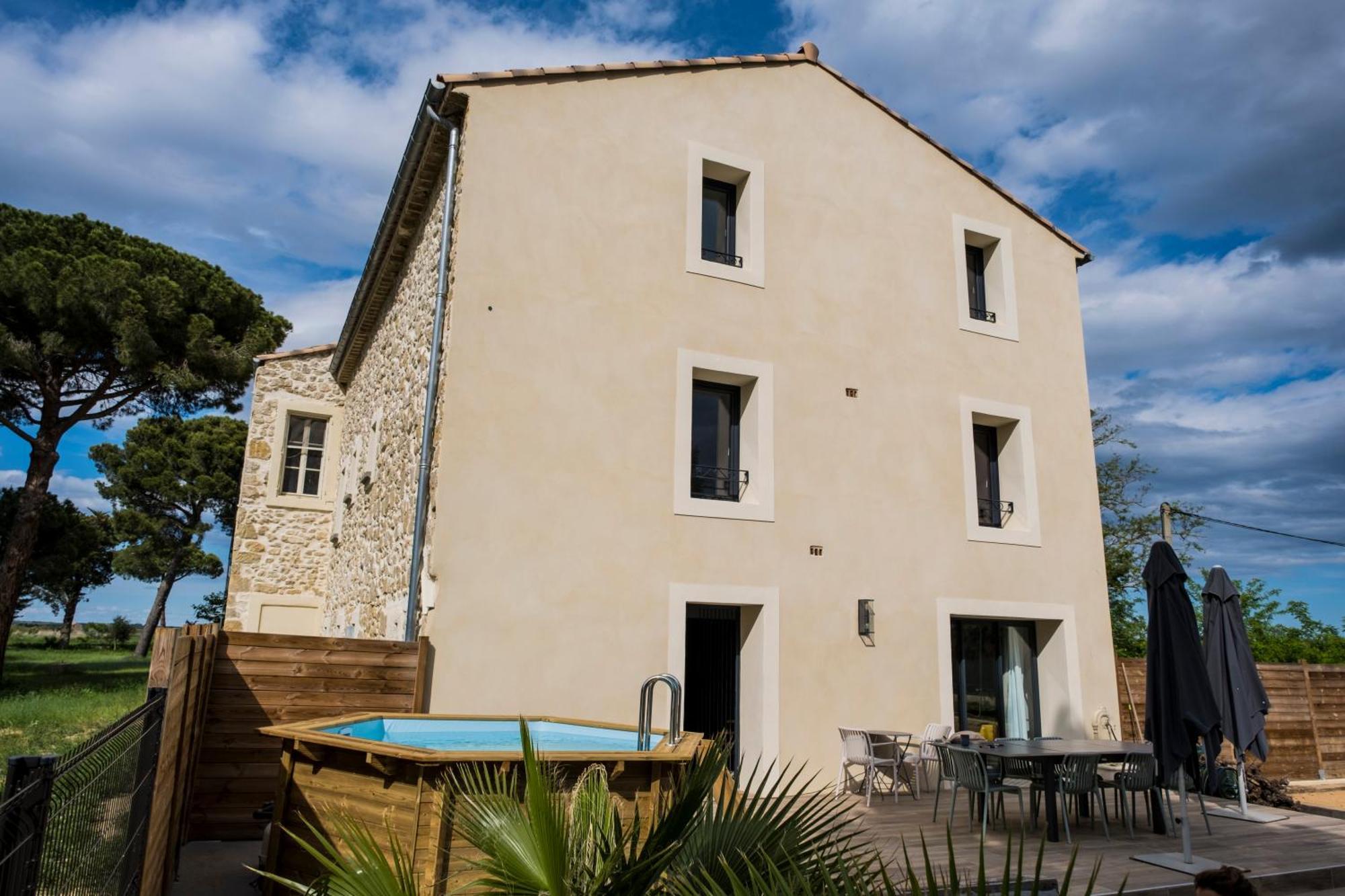 Domaine De Merins, 10 Couchages Avec Piscine, Face A La Riviere, A 4Km De La Plage Fleury  Buitenkant foto
